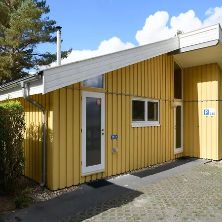 Mit Sauna Im Mirow 別荘 Granzow